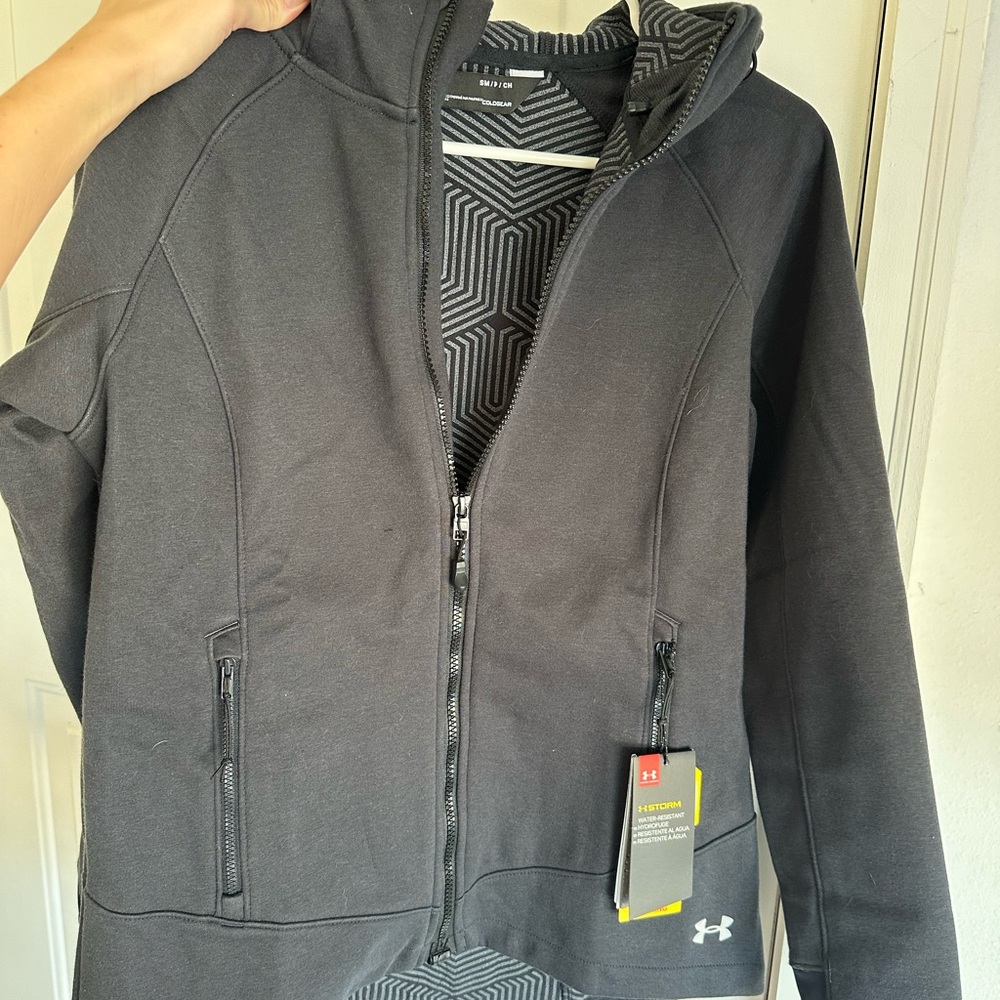 Women’s North Face jacket size small